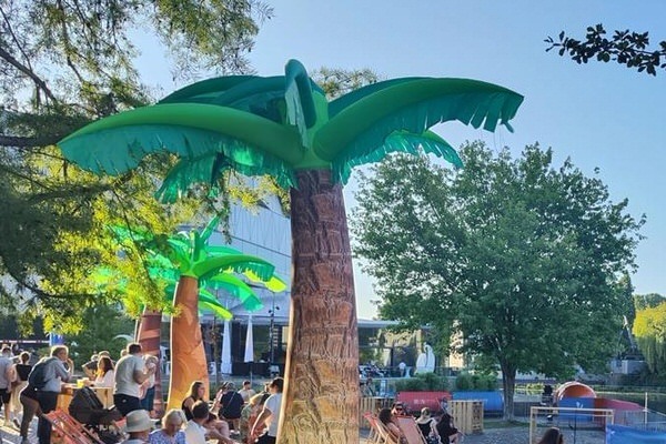 Aufblasbare Leuchtpalmen für Beachclub, Sommmerfest Mieten, Kaufen